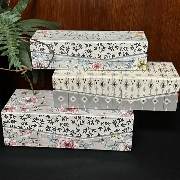 3 Decorative Storage magnetic flip boxes - Picture 16 of 16